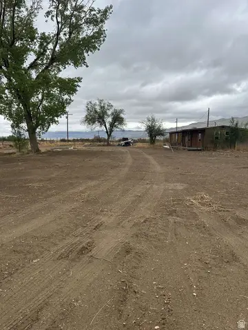 1280 S 1100 E, Panguitch, UT 84759