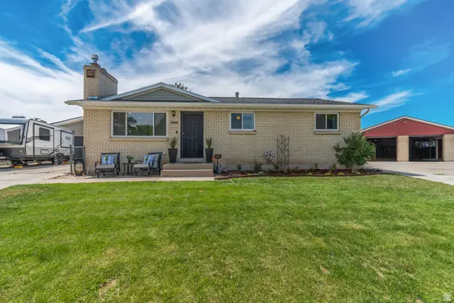 7222 S Robin Way W, West Jordan, UT 84084 - #1