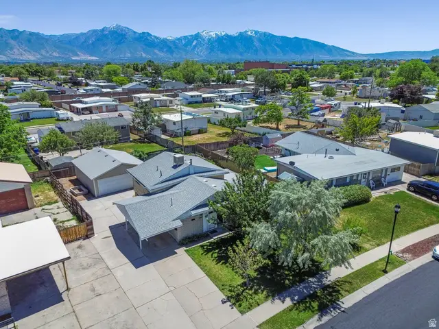 5083 S Leisure Ln W, Taylorsville, UT 84129 - #2