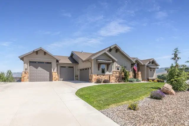 6226 E Hawks Ln, Huntsville, UT 84317 - #1