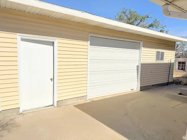 5462 S 5425 W, Kearns, UT 84118 - #2
