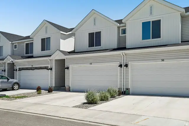 52 N Wayne Way W, Grantsville, UT 84029 - #3