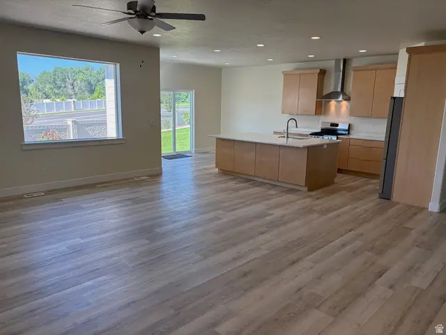 948 W Wilcock Cv S, Payson, UT 84651 - #3