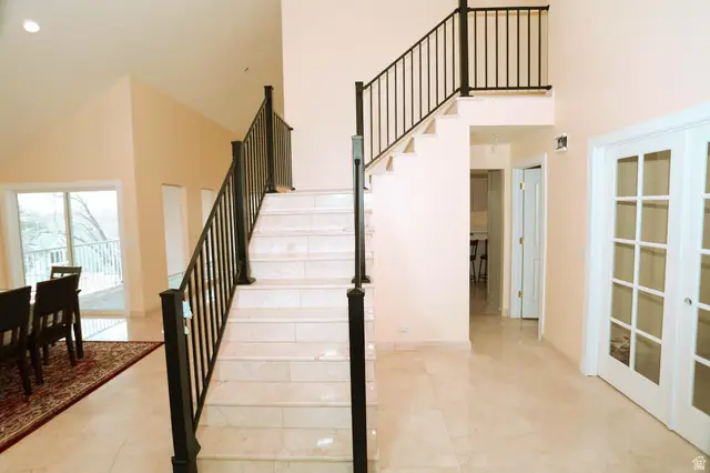 8068 S Twelve Dr, Sandy, UT 84094 - #2
