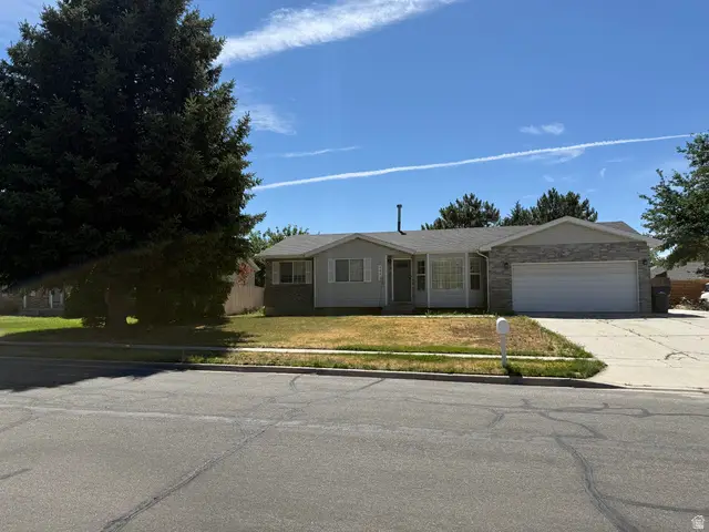 9892 S Roseboro Rd E, Sandy, UT 84092 - #3