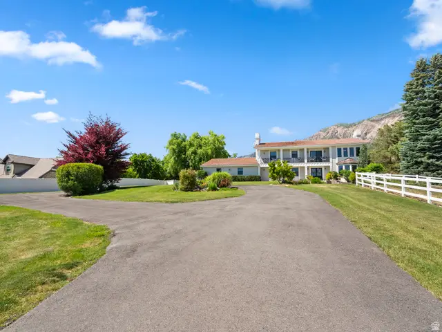 620 W 4300 N, Pleasant View, UT 84414 - #1