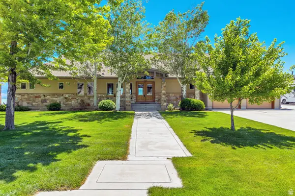 1064 S Waterside Dr, Saratoga Springs, UT 84045