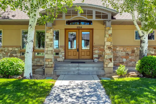 1064 S Waterside Dr, Saratoga Springs, UT 84045 - #3