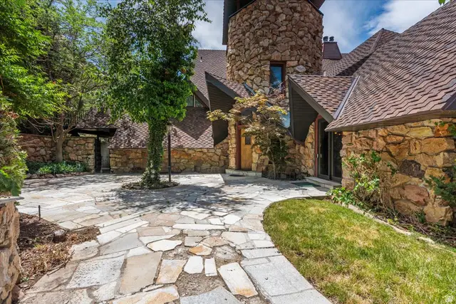 5060 S Mile High Dr, Salt Lake City, UT 84124 - #1