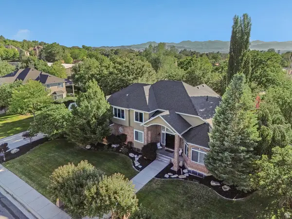 10664 S Trailridge Cir, Sandy, UT 84092