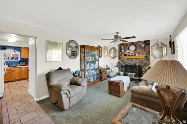 4785 S Desert Dusk Rd W, Taylorsville, UT 84129 - #2