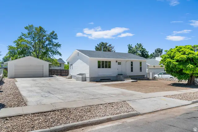 5722 S Gandalf Dr, Taylorsville, UT 84129 - #3