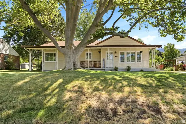 446 N 100 E, Kaysville, UT 84037 - #1