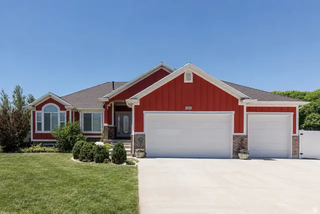 3915 N 2700 W, Farr West, UT 84404 - #1