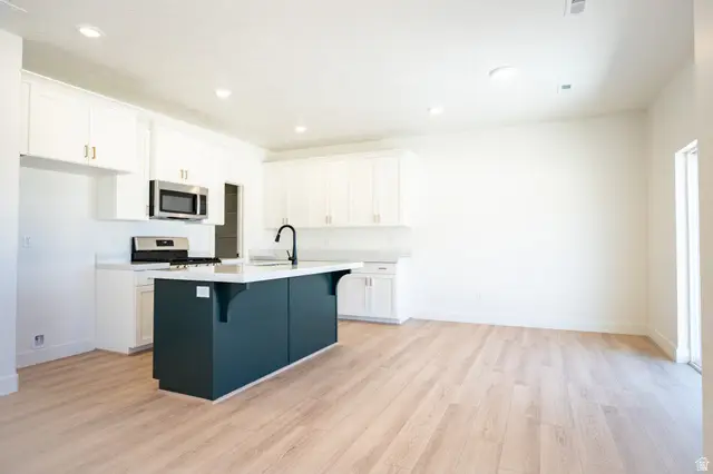 572 W 1775 N #102, Harrisville, UT 84404 - #3