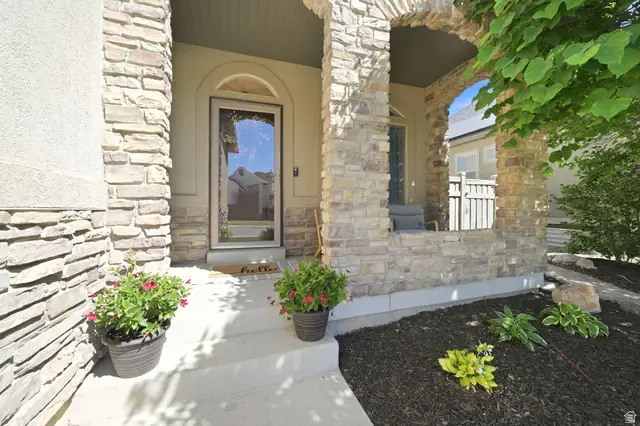 3817 E Pinehurst Dr, Eagle Mountain, UT 84005 - #3