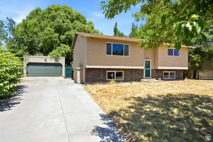 462 W 2225 S, Clearfield, UT 84015