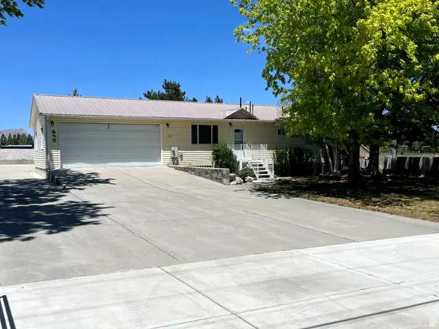 640 W Canyon Rd, Ferron, UT 84523 - #1