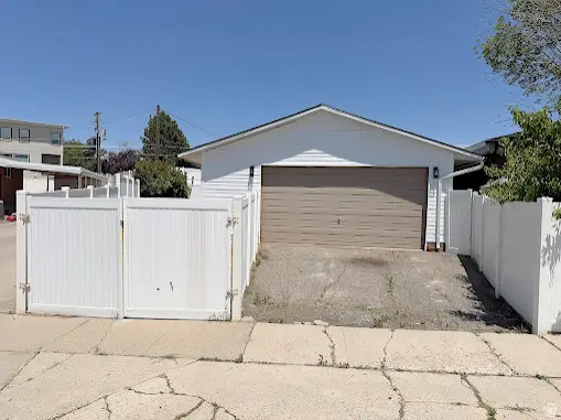 1569 E Lanebrook Cir S, Salt Lake City, UT 84124 - #2