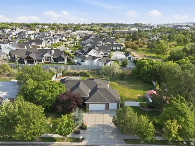 994 W Park Palisade Dr, South Jordan, UT 84095 - #1