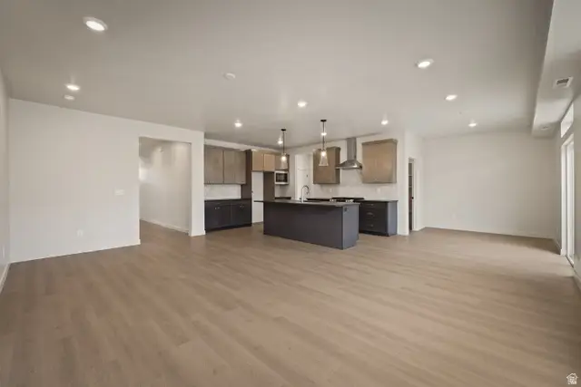 1073 W 880 Ln S #30, Woods Cross, UT 84087 - #3