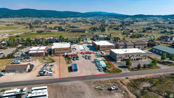 690 Division St, Park City, UT 84098