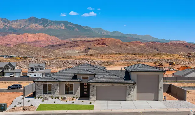 3918 W 1570 S, Hurricane, UT 84737 - #1