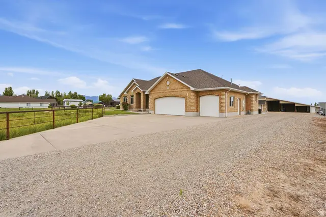 6643 W 5900 S, Hooper, UT 84315 - #3