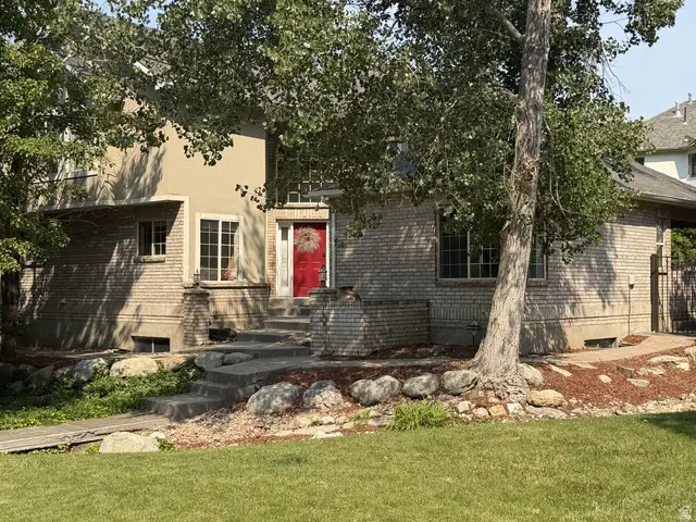 1927 E Bear Creek Dr S, Draper, UT 84020 - #3