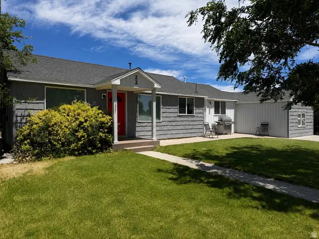 22 W 300 N, Blanding, UT 84511 - #1