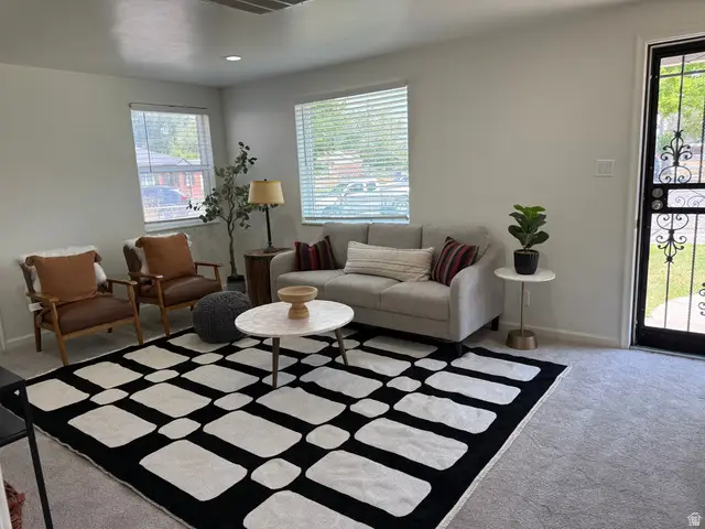 1068 S Glendale Cir W, Salt Lake City, UT 84104 - #3