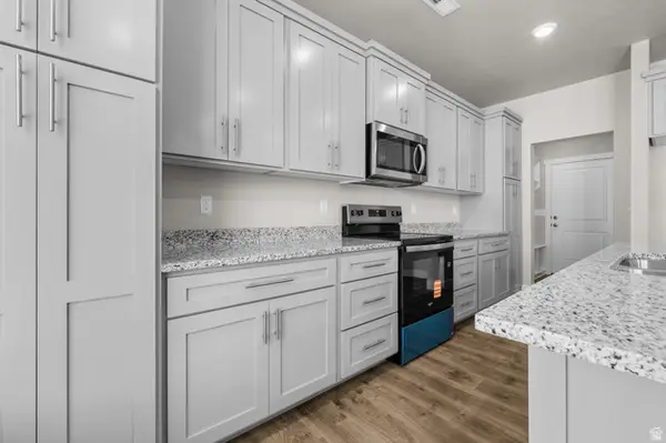 2848 W 4075 S #314, Roy, UT 84067
