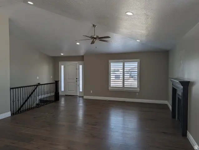 171 S Mustang Rd, Grantsville, UT 84029 - #2