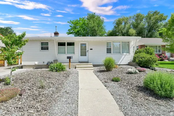253 Chestnut Ln, Logan, UT 84321