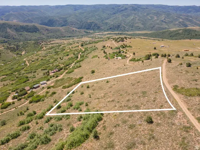 3350 N Oak Canyon Rd #552, Huntsville, UT 84317 - #2