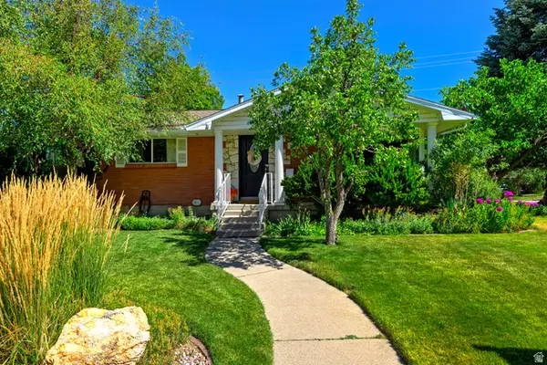 2431 E Sundown Ave S, Salt Lake City, UT 84121