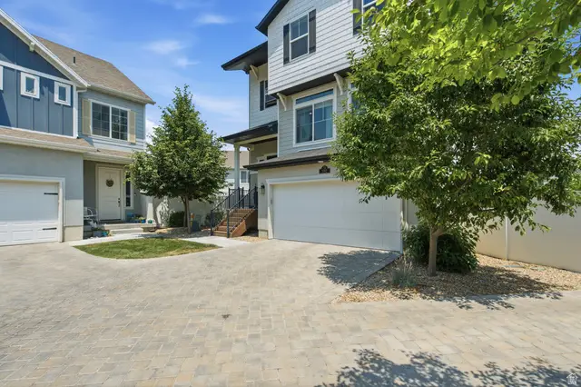 192 E Brushy Canyon St, Saratoga Springs, UT 84045 - #3