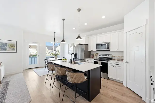 562 N 260 W, Vineyard, UT 84059 - #2
