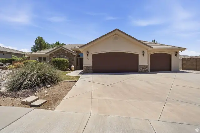 988 E Silver Falls Dr, Washington, UT 84780 - #1