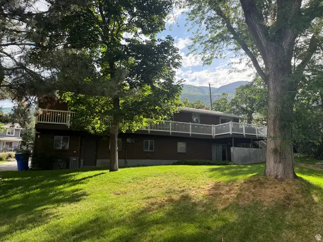 236 E Oak Ln S, Farmington, UT 84025 - #2