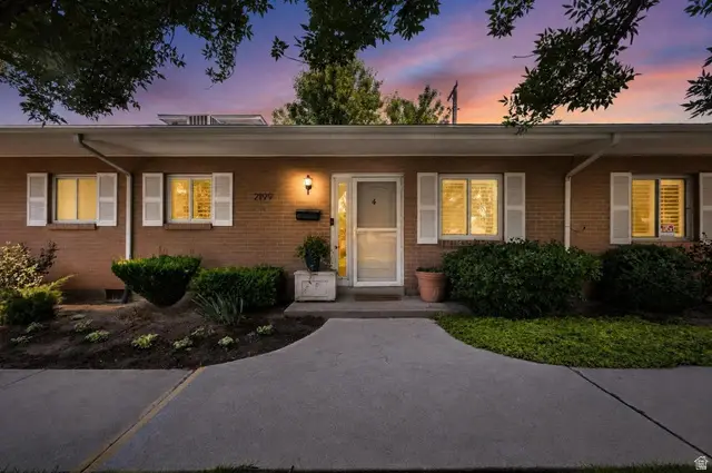 2199 E Carriage Ln #4, Salt Lake City, UT 84117 - #1