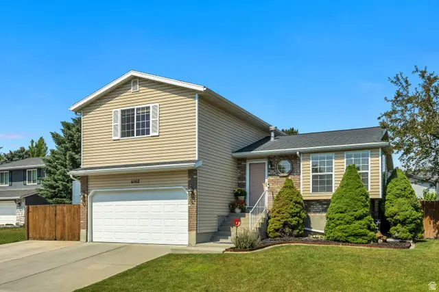 6902 S Lynaria Ct, West Jordan, UT 84081 - #1