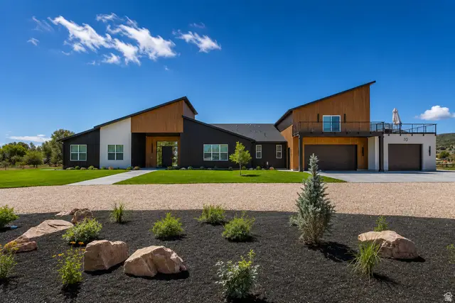 70 W 350 St S, Garden City, UT 84028 - #1