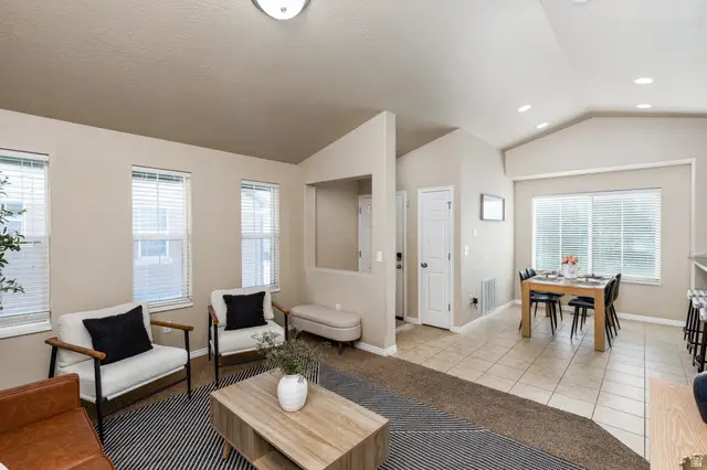 1147 N Abbotsford Dr, North Salt Lake, UT 84054 - #3