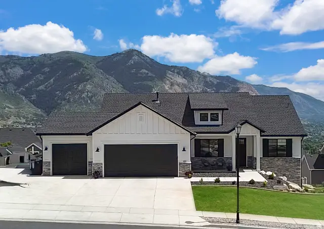 419 E 3700 N, North Ogden, UT 84414 - #1