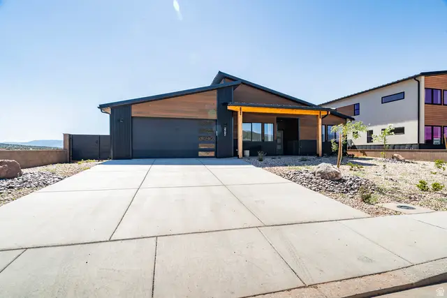 2702 S Mann Ln, Cedar City, UT 84720 - #3