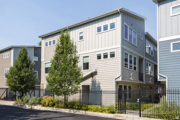 58 W Brooklyn Park Ln, South Salt Lake, UT 84115
