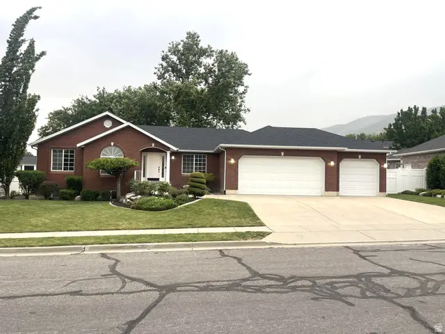 356 W Sunset Cir, Centerville, UT 84014 - #1