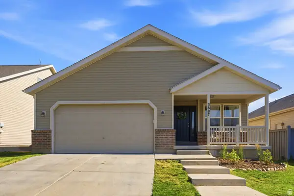 3687 E Royal Troon Dr, Eagle Mountain, UT 84005