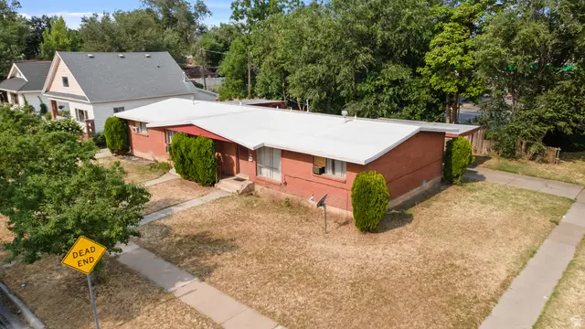 705 Ogden Ave, Ogden, UT 84404 - #2